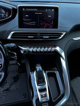 Predám Peugeot 3008 1.6blueHDI automat 2017 - 12