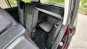 Volkswagen Touran 2.0 TDI 150k Comfortline DSG 7 MIESTNE - 12