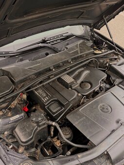 Bmw 320i e90 6MT - 12