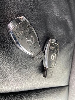 Predám Mercedes V250d EXTRA LONG - 12