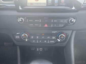 Kia Niro gold Hybrid - 12
