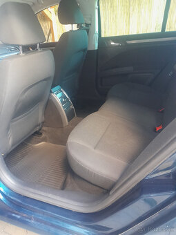 Predam Skoda Superb combi 1,6 TDi - 12