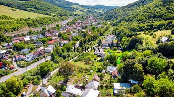 Rodinný dom na rekonštrukciu_Lúky - 12
