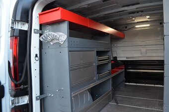 OPEL VIVARO 1.6 CDTi 2,7 t 3-MIESTNA WURTH DIELŇA KAMERA - 12