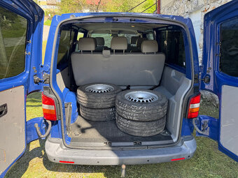 Volkswagen Transporter T5 2.5 TDI LR NS 4MOTION - 12