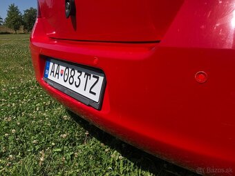 Toyota Yaris 1.0 VVTi - 12