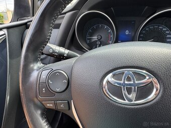 Toyota Auris combi 1.6 97kW, 2017, SK auto,100000km - 12