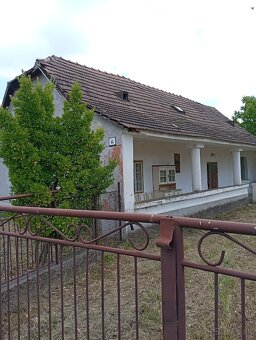 Predám vidiecky domček v pôvodnom stave - 12
