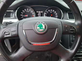 ŠKODA SUPERB COMBI 1,6 TDi 77kW 2013 - 12