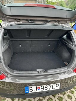 Hyundai i30 1.6 CRDi 115 Comfort - 12