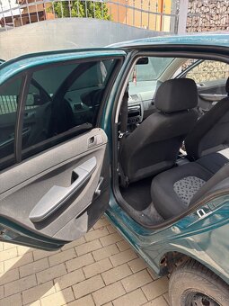 Škoda Fabia 1 1.2HTP 47KW - 12