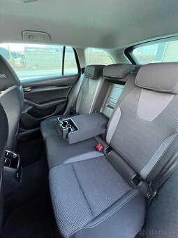 Škoda Octavia 4 2021 2.0TDI DSG - 12