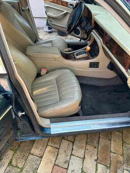Jaguar Sovereign - 12