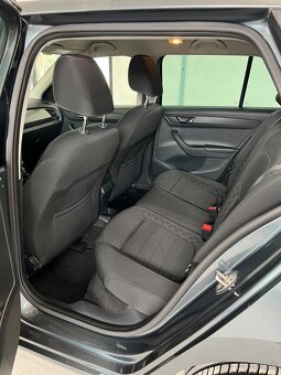 Škoda Fabia 3 kombi 1.2 tsi 81kw dsg AT/7 výbava Style - 12