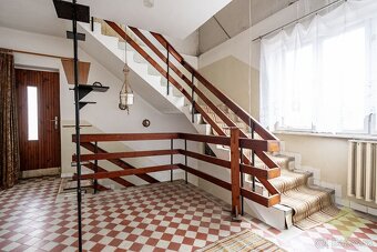 Dvojgeneračný rodinný dom v obci Balog nad Ipľom - 12