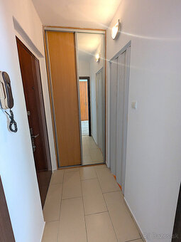 1 izb. Humenská, Terasa, OV, 3p, čiast.upravený, kúpou voľný - 12