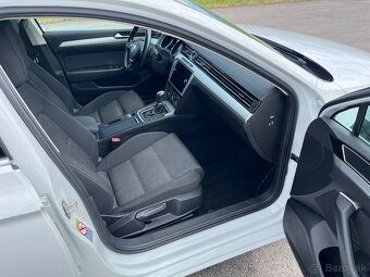 VW Passat 2.0TDI DSG 2019 - navi, nová STK a rozvody - 12