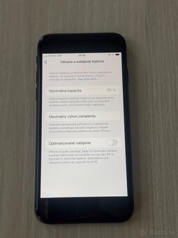 Predám iPhone SE 2020 64gb Black - 12