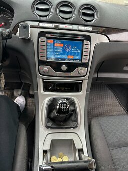 Ford Galaxy 2.0 TDCi - 12