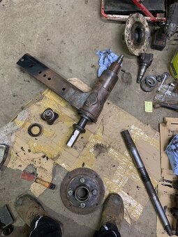 Predna naprava Zetor - 12