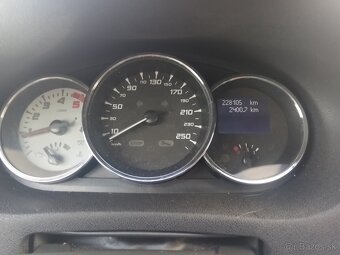 Predám renault megane grandtout Limit. verzia GT line - 12