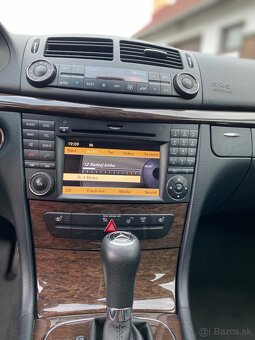 Mercedes E 220 W 211 125kw - 12