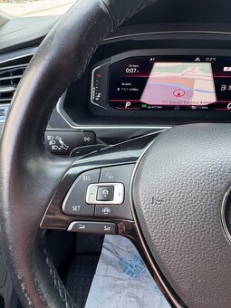 Volkswagen Tiguan Allspace 2.0 TDI 4MOTION Highline DSG - 12
