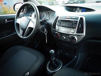 HYUNDAi i20 1.2 16V  BENZIN- 4 valec -12/2013 - KLIMA, STK - 12