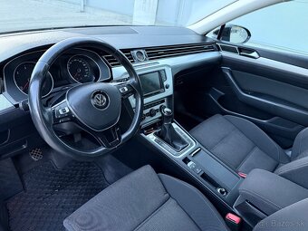 Volkswagen Passat 2.0 TDI Highline - 12