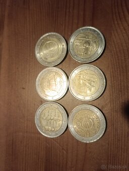 Rozpredam tieto 2€ pamatne mince. - 12