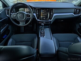 Volvo V60 /D4 Momentum - 12