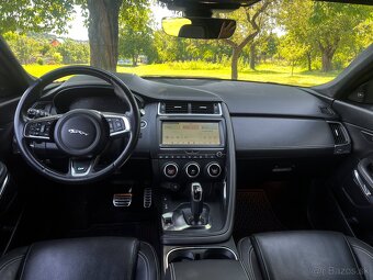 Jaguar E-Pace 2.0 184kW Benzín R-Dynamic AWD A/T,110000Km - 12