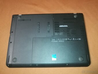 Lenovo. i7-5500U. RAM 8 GB. SSD 256 GB.14“ UVD. AMD 2 GB. - 12