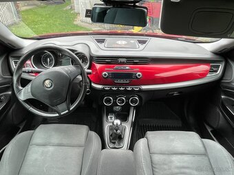 Alfa Romeo Giulietta 1.6 JTD - 12