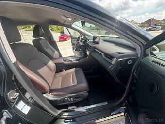 Lexus RX 300 - 12