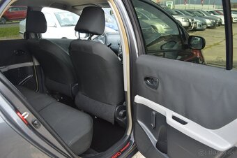 TOYOTA YARIS 1,33I 74kW Dual VVT-i Slovenské 2009 - 12