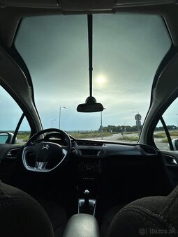 Citroën C3 1.6 e-HDi (Exclusive, Panoramatická strecha) - 12