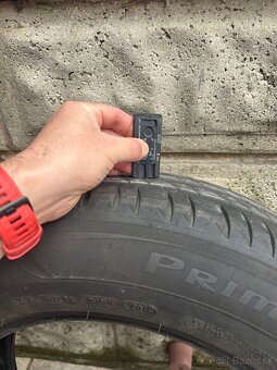Predám pneumatiky 215x65 R17 - 12