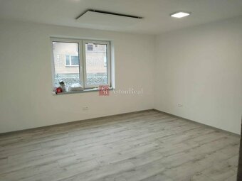 Predaj:Prerobený 5-izbový RODINNÝ DOM, pozemok 547 m2, Marti - 12