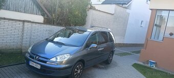 Predám Peugeot 807 2 l 88kw - 12
