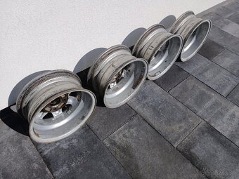 Felicia 4x100 R13 - 12