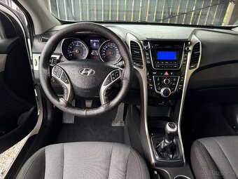 Hyundai i30 8/2015 1.4 Benzín Facelift Family - 12