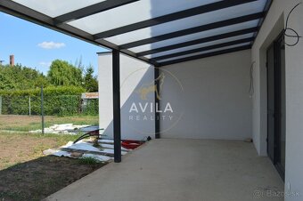 REZERVOVANÝ: skolaudovaný 4 izbový rodinný dom (B) na pozemk - 12