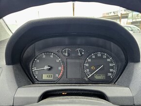Škoda Fabia 1.4 benzin Rezervované - 12