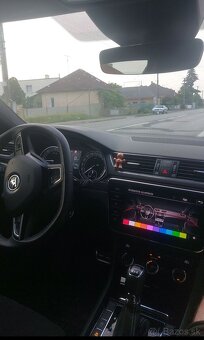 Skoda Superb Combi Sportline 2.0TDI 4x4 - 12
