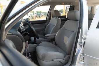 Volkswagen Bora Variant 1.9 TDI Highline 4-Motion - 12
