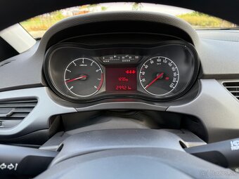 Opel Corsa E 1,2 16V 51kW - 12