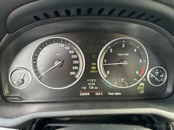 BMW X3 xDrive20d A/T (F25) - 12