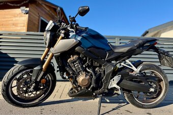 HONDA CB650R - 12