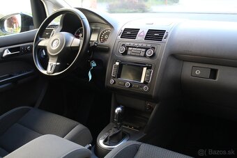 Volkswagen Touran 1.6 TDI DSG - 12